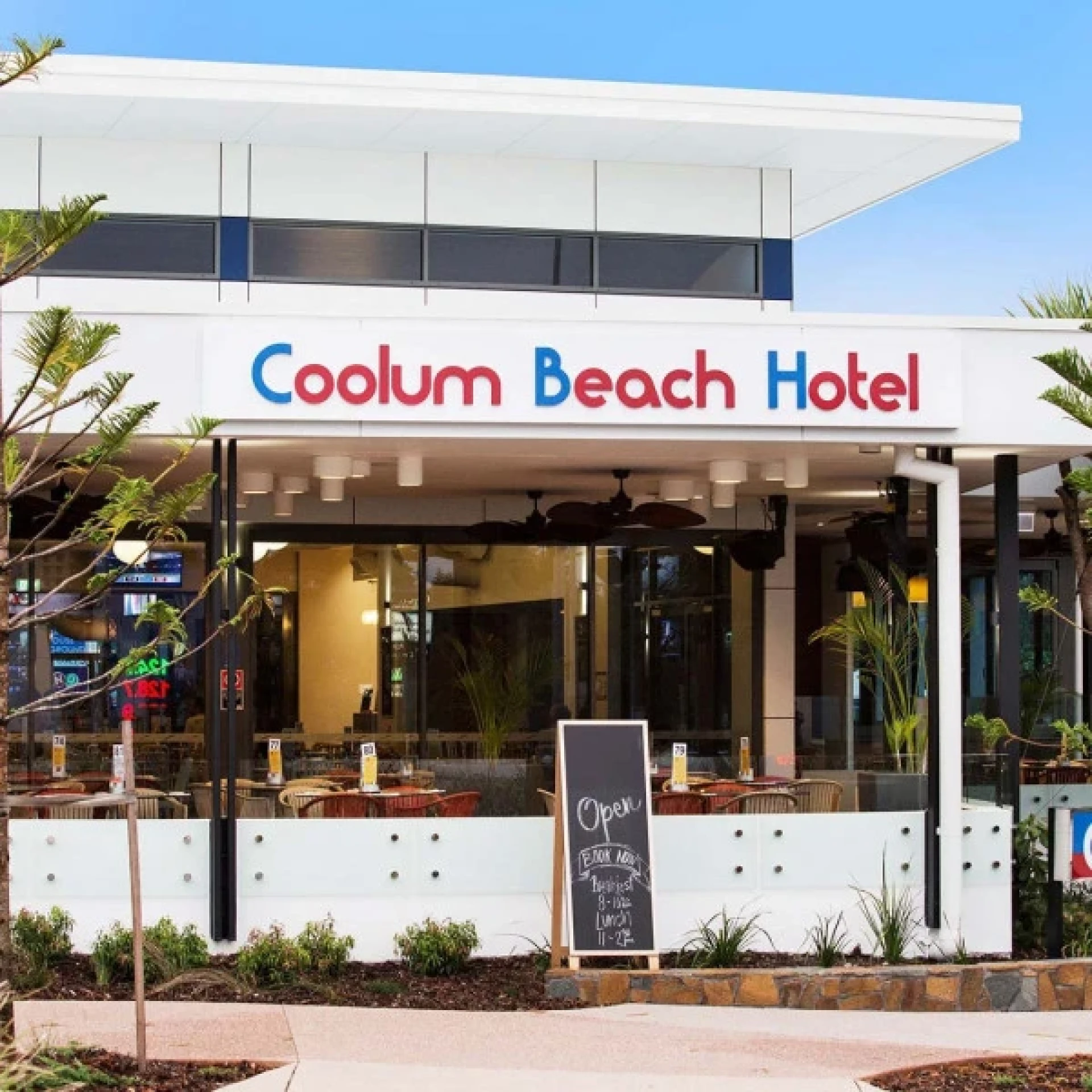 Coolum Beach Hotel