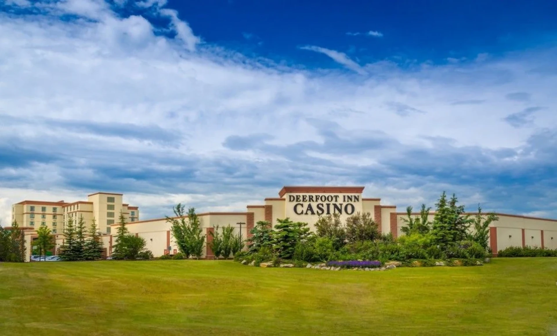 Deerfoot Inn and Casino