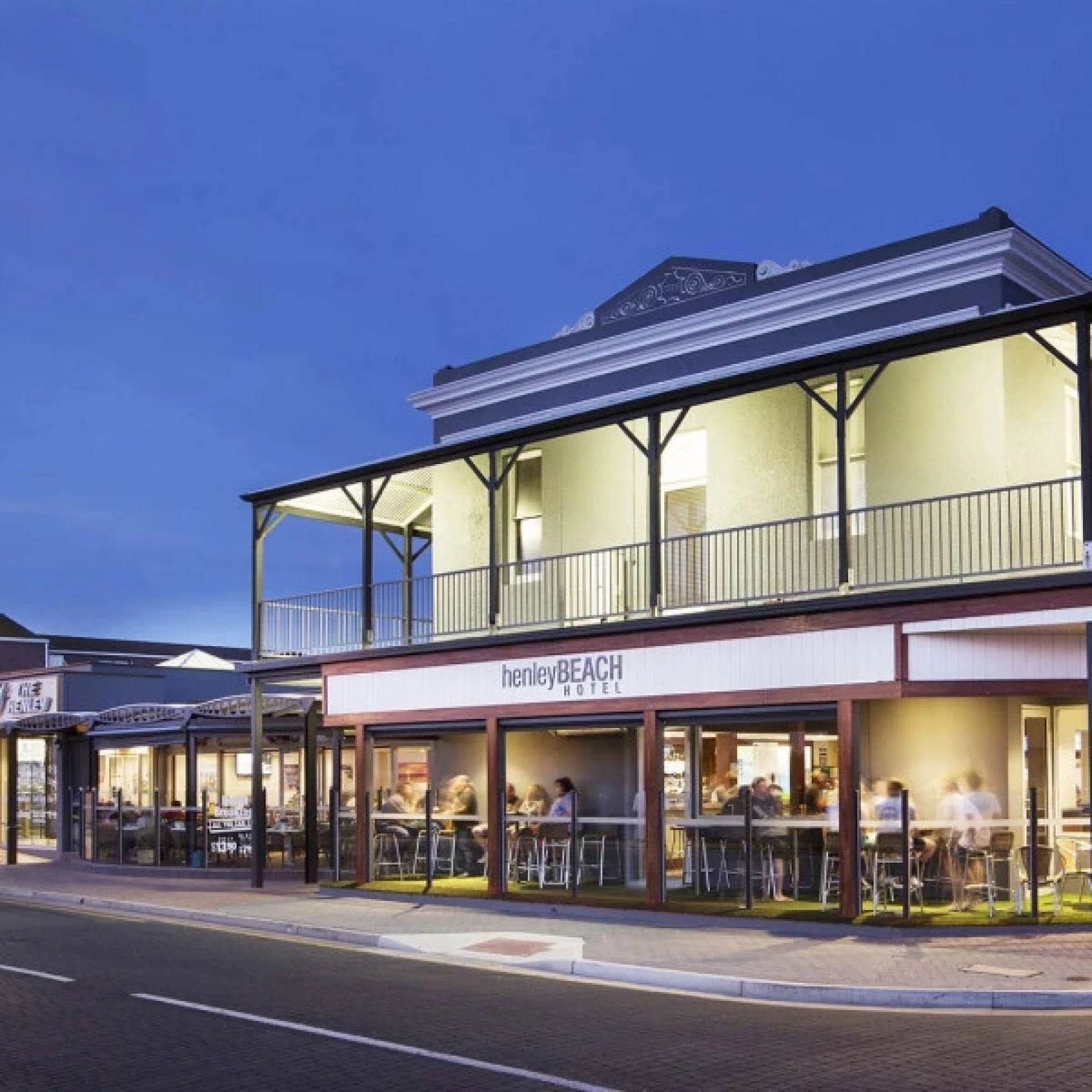 Henley Beach Hotel