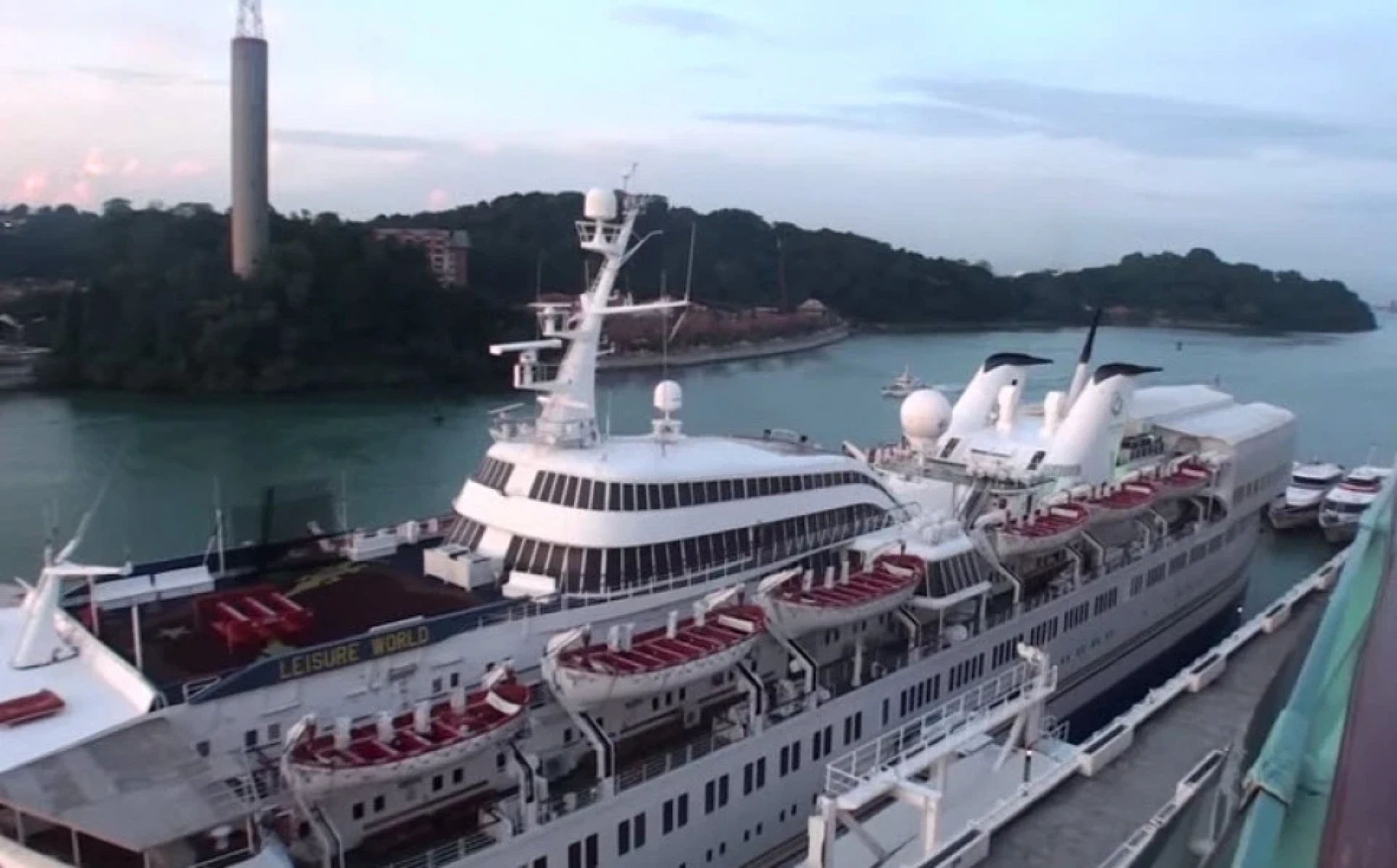 Lido Casino on MV Leisure World