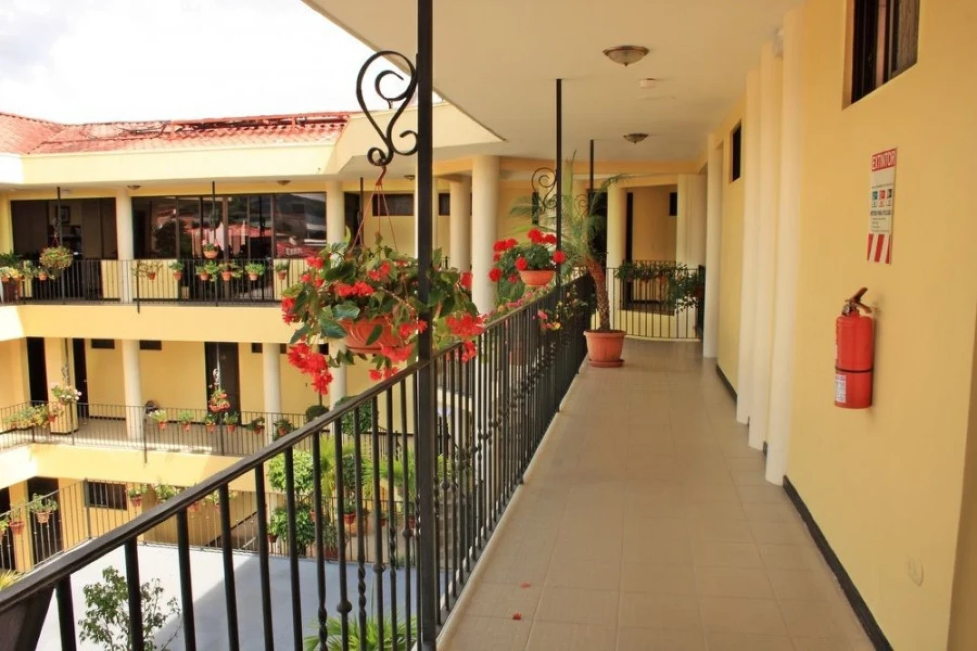 Lucky's Casino - Perez Zeledon