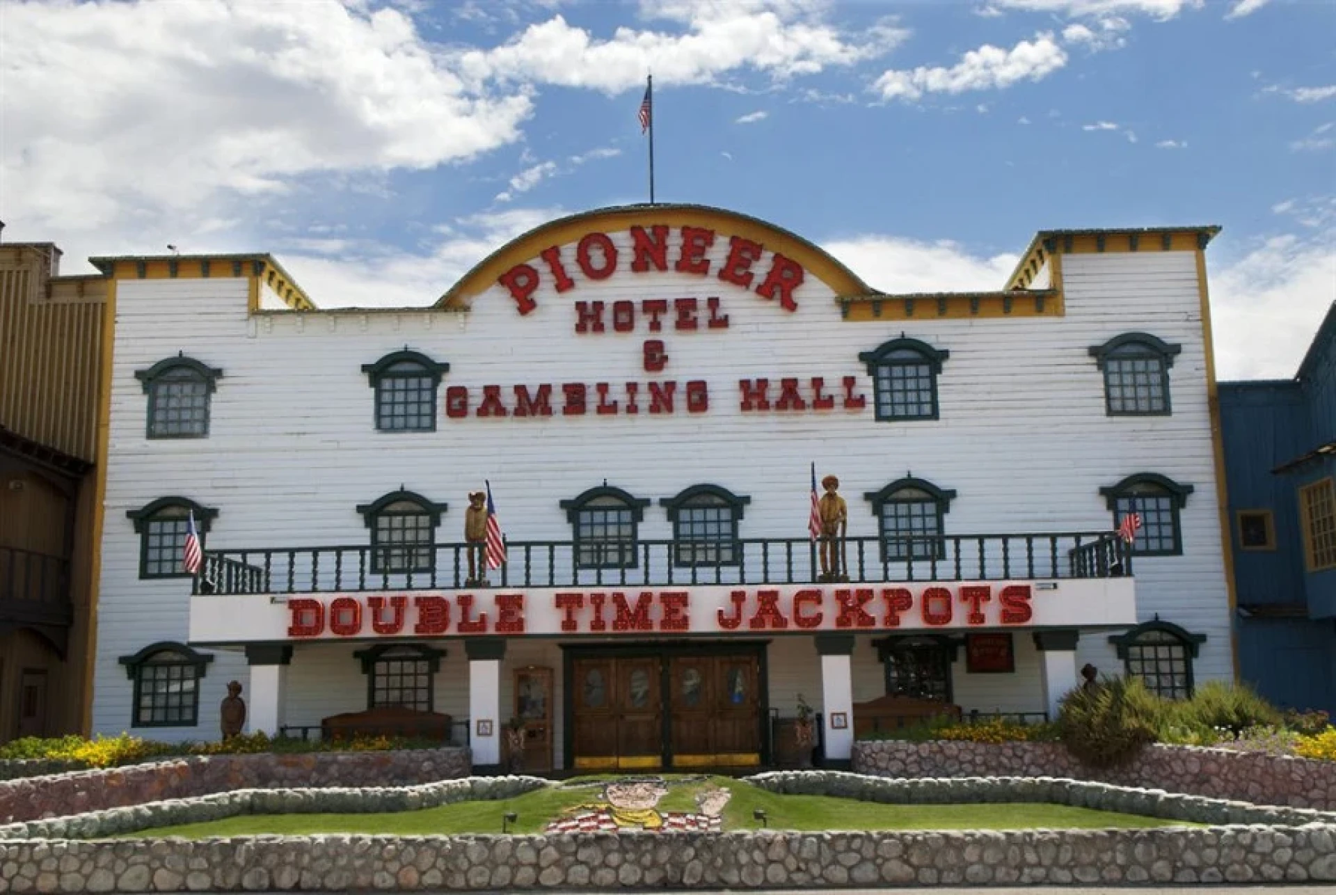 Pioneer Hotel & Gambling Hall