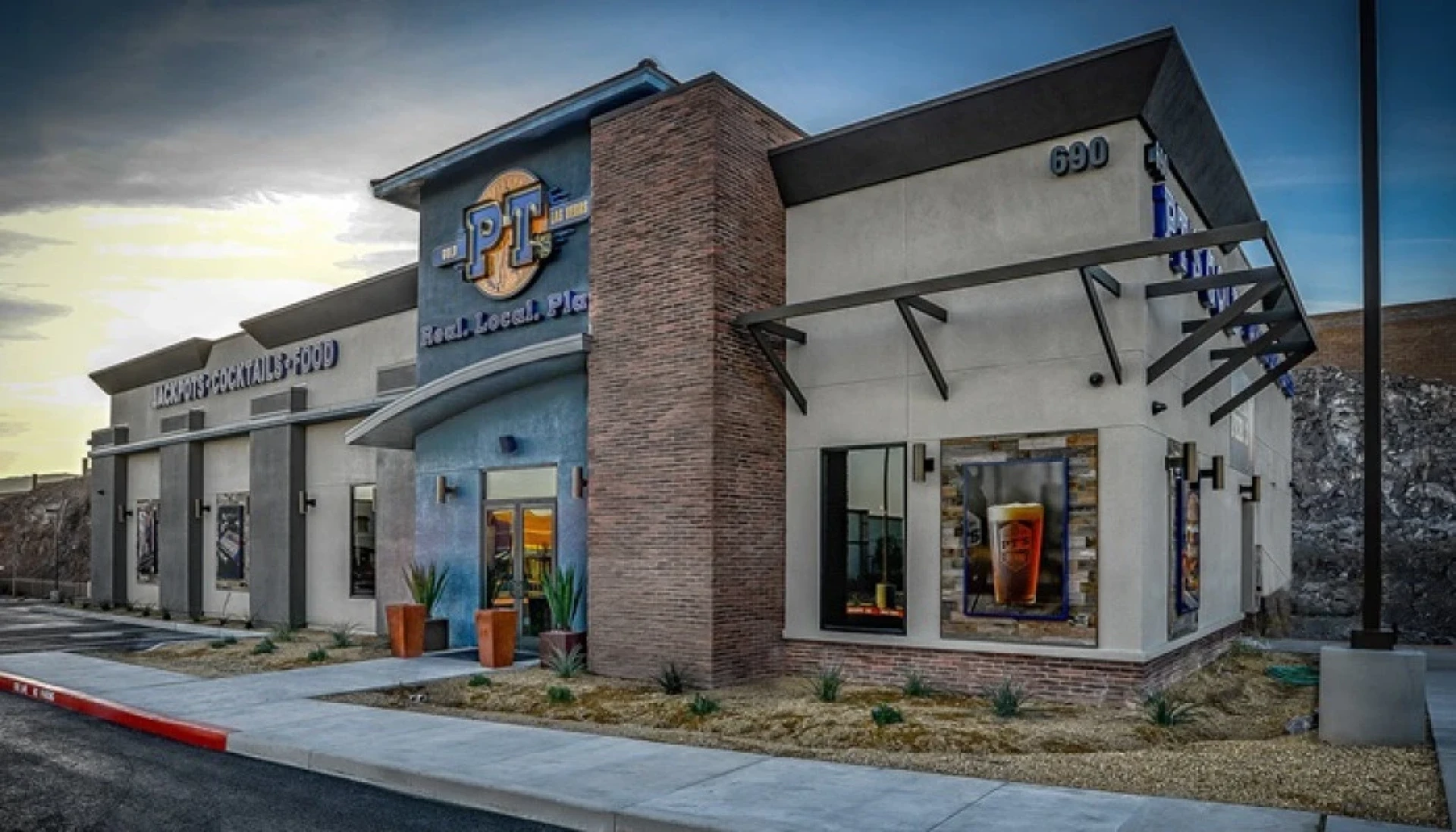 PT's Gold - S Green Valley Parkway 