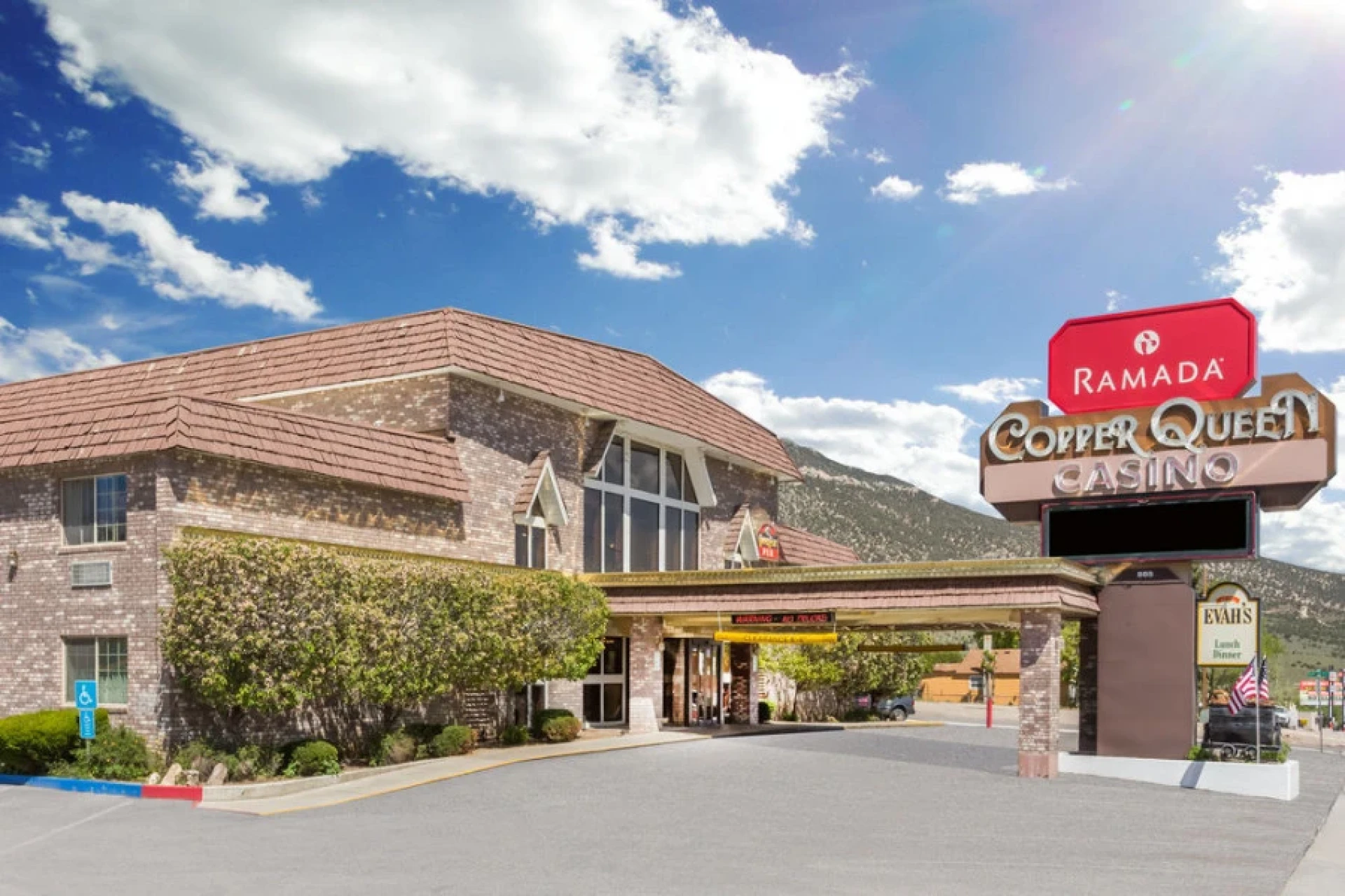 Copper Queen Casino at Ramada Inn